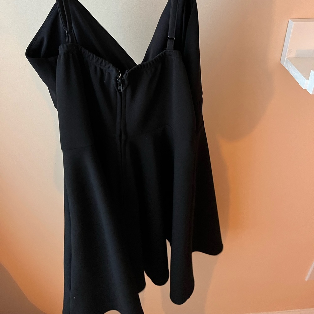 Macy’s Jun & Ivy Black Junior’s Mini Dress - Picture 3 of 4